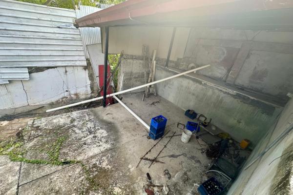 Commercial lot for sale or rent in linda vista