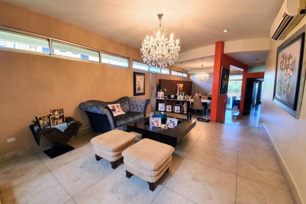 Venta de casa en altos de panamá condado del rey