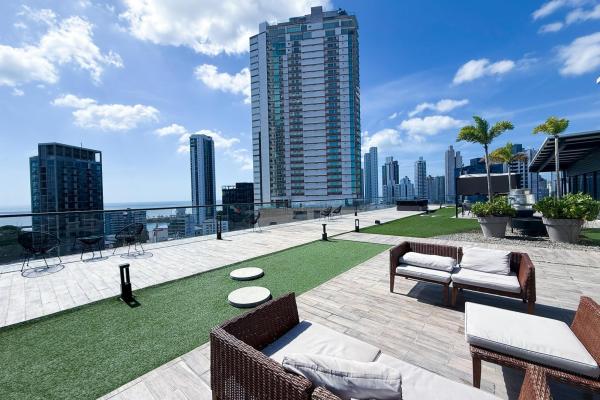 Renovated 1 bedroom condo for sale in coco del mar