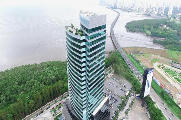 Costa del este financial park