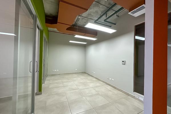 Venta de oficina en obarrio, ph sortis