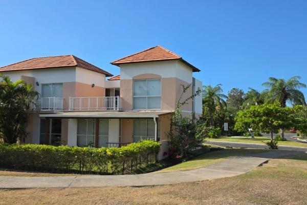 Townhouse en esquina en costa blanca viĺlas decameron