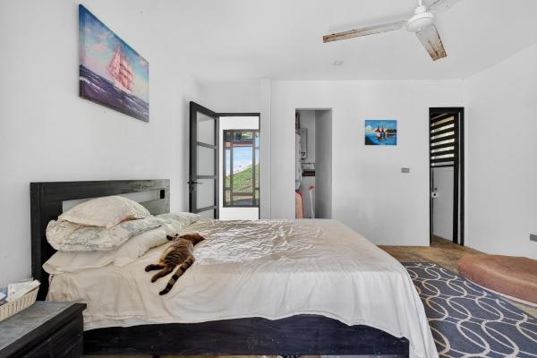 Casa frente al mar con piscina en mata oscura