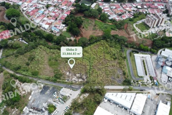 Venta de terreno sobre la vía tocumen