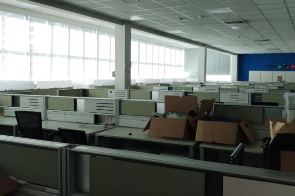 Sale or rent banesco building in marbella