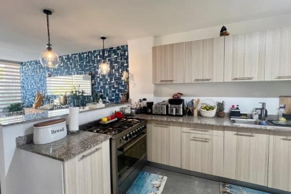 3 bedrooms turn key beach house