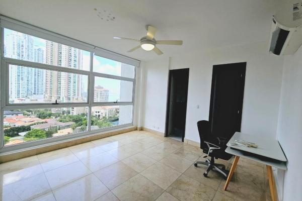 Q tower en punta pacifica