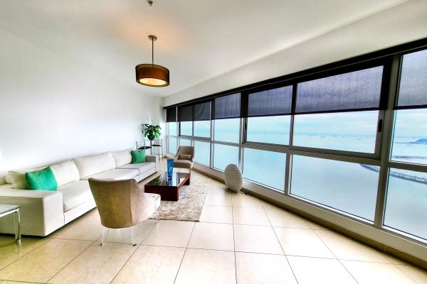Venta de apartamento en p.h rivage, avenida balboa