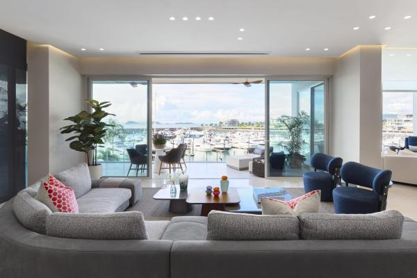 Waterfront 6 – wake up to the marina, own the view
