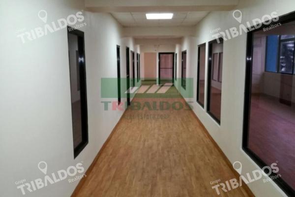 Edificio para oficinas o universidades