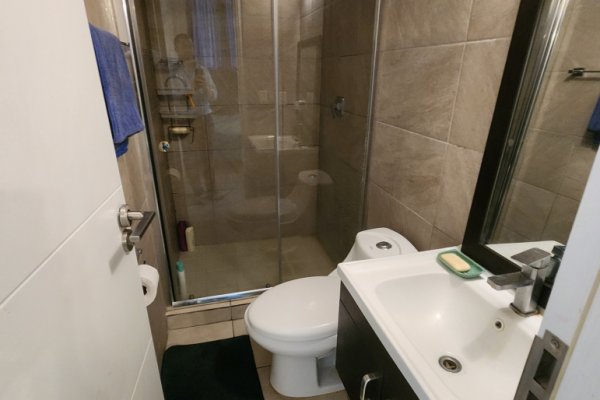 Venta de apartamento en ph alai, vía españa