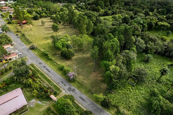 Se vende terreno de 1.9 hectáreas en potrerillos arriba