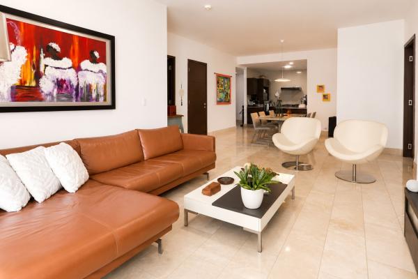 Se vende hermoso apartamento en punta pacifica, ph grand tower