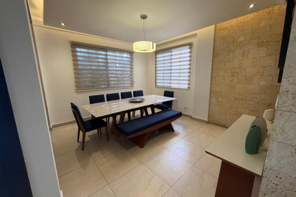 House for sale in villa valencia, south coast