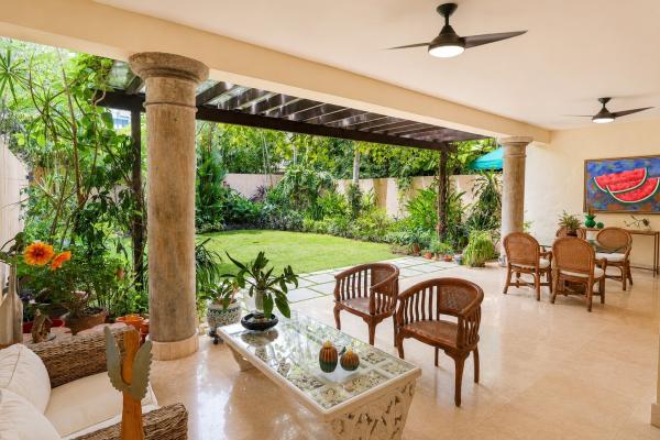 Venta de casa duplex en altos del golf