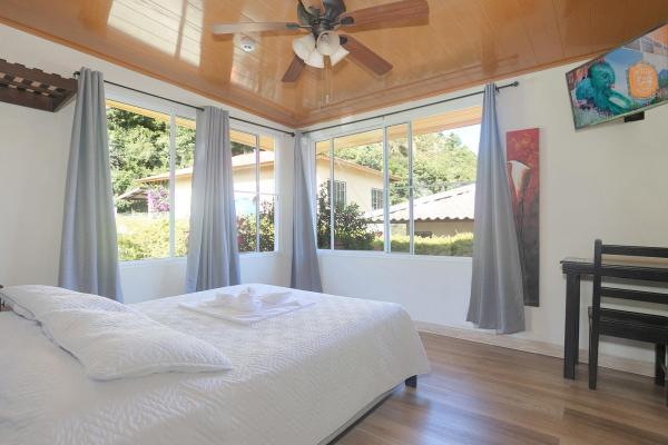 Fantastic & successful downtown boquete hotel