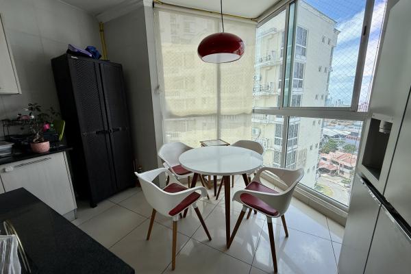 Sale of highland view apartment ph