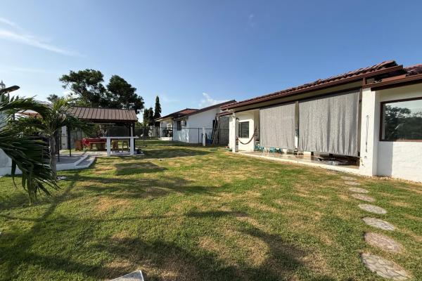 House for sale: private community, piedras gordas