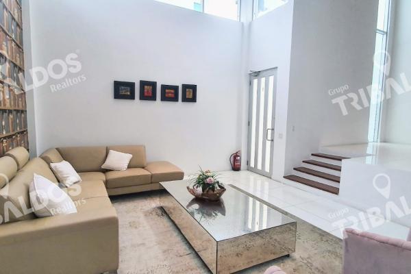 Venta casa en altos del golf con piscina propia
