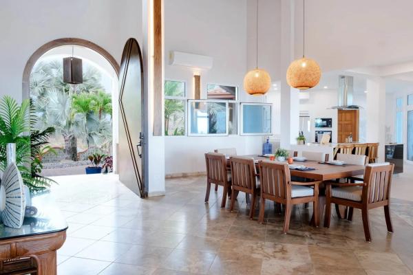 Beachfront mansion with pool in la barqueta