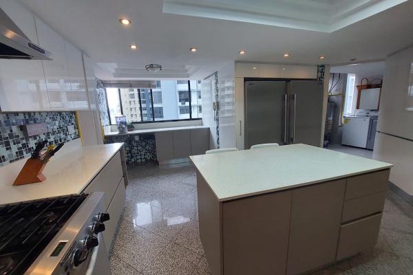 Venta de penthouse de dos pisos en paitilla