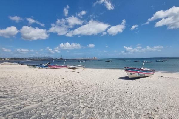 Penthouse dúplex de lujo con vista al mar en fontanella del mar