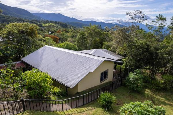 Casa 100% solar en jaramillo abajo, boquete
