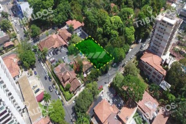 Venta de casa comercial en bella vista