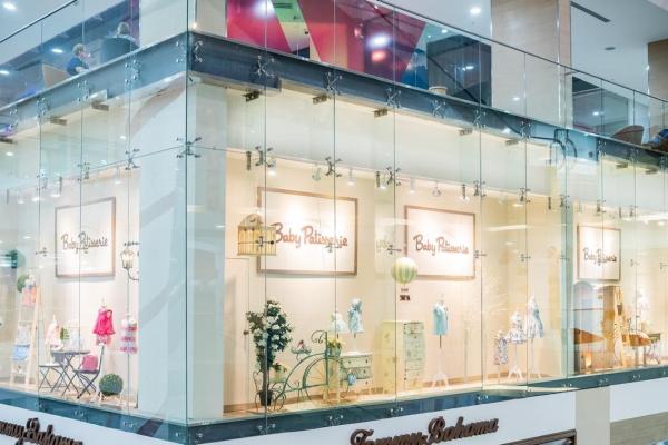 Alquiler/venta de local comercial en atrio mall