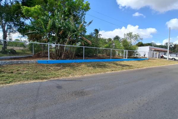 Ollas abajo plaza comercial en venta