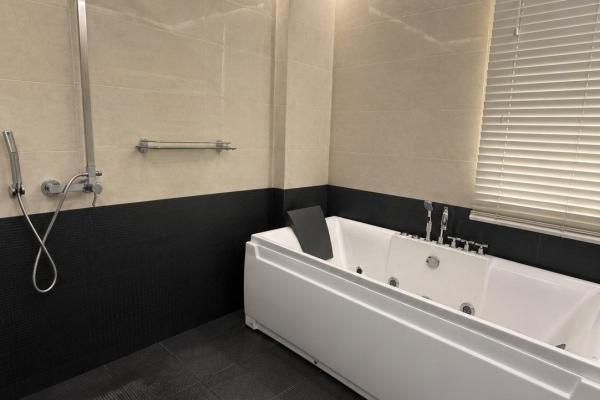 Casa amoblada con piscina en alquiler en costa sur - ph costa esmeralda