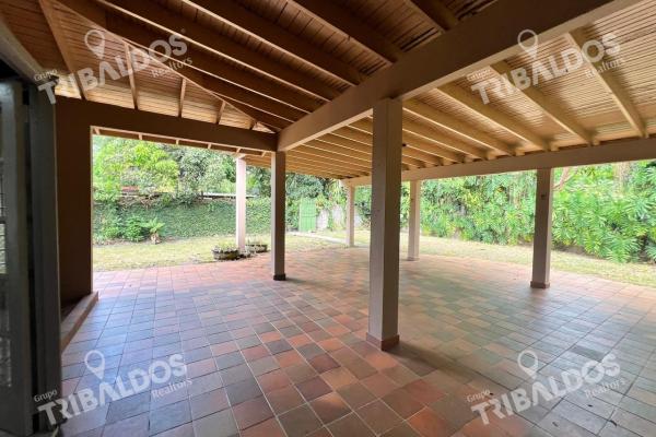 Venta de casa tipo chalet en las cumbres