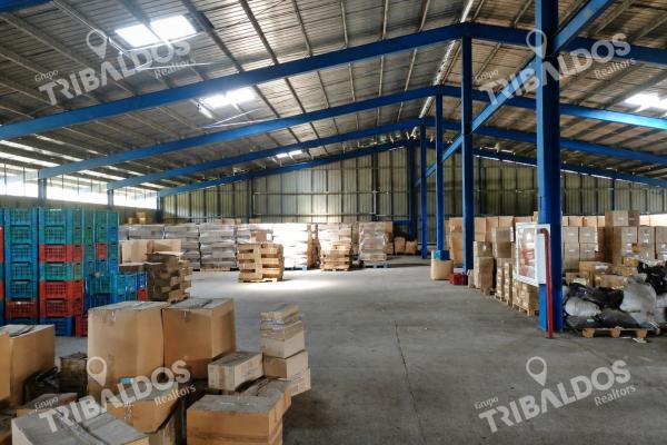 Warehouse sale in las cumbres