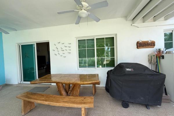 For sale apartment ground floor bijao howard 12