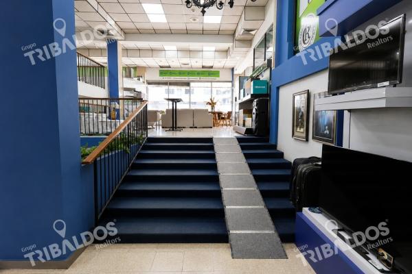(negociable) venta de edificio comercial en calidonia