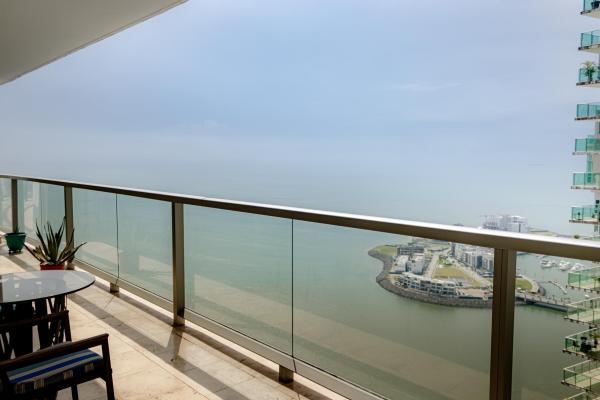 Elegante apartamento en the ocean club