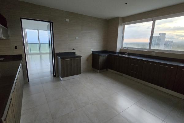 Sale of apartment in ocean waves nueva gorgona