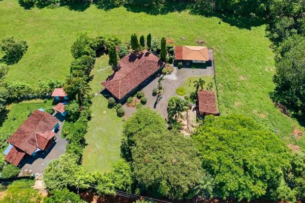 Custom country home with casita in pedasi