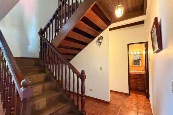 Se vende casa en altos de cerro azul