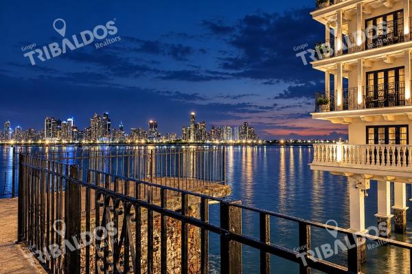 Residential building for sale in casco antiguo
