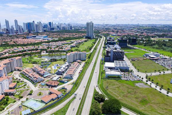 Land for sale in santa maria business district