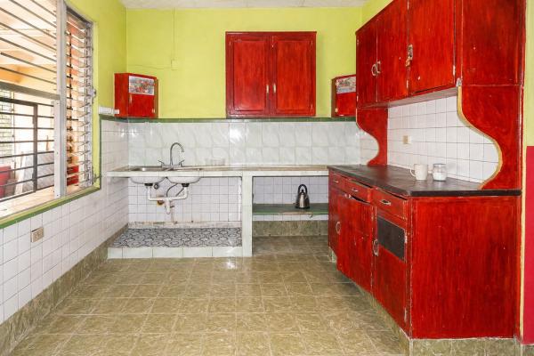 Land for sale with construction on thetransístmica
