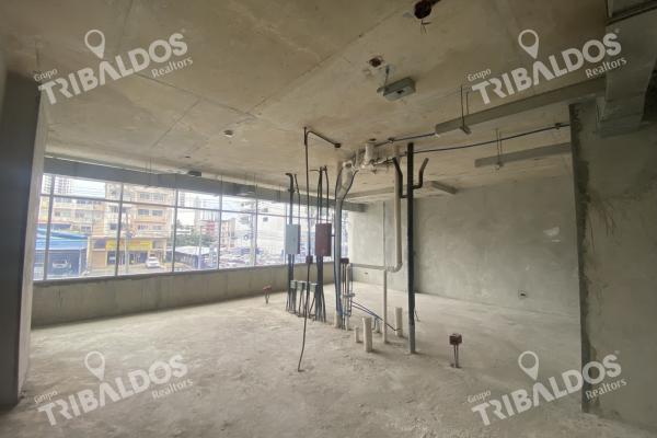 Venta de local comercial en park square medical center