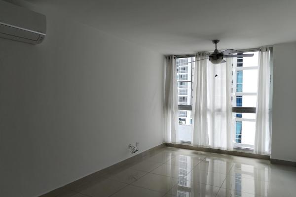 Rent / sale ph coral towers