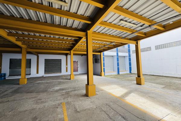 Venta de ofibodega en costa del este