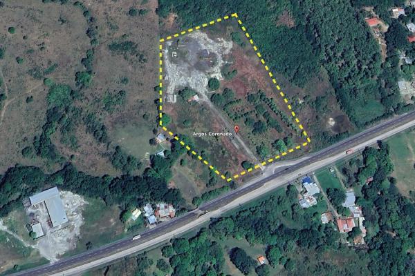 Venta terreno uso mixto sobre la interamericana