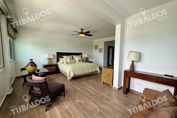 Sale of ocean view house, bijao