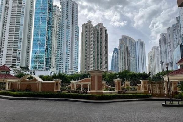 Exclusive apartment for sale - ph mystic point, pu