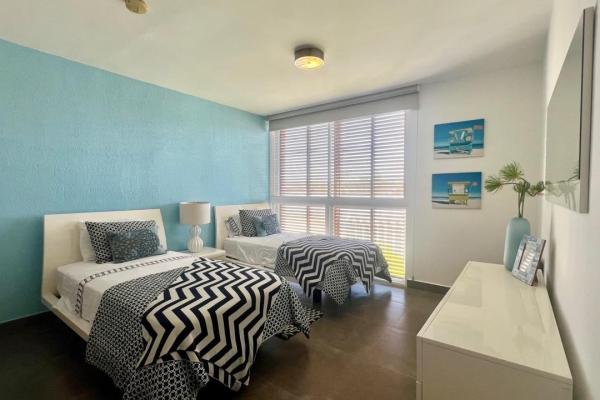 3 bedrooms turn key beach house