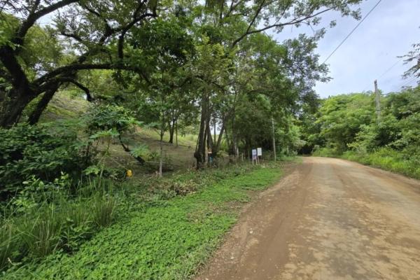 Centrally-located lot with 2 rental studios